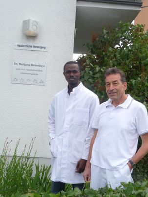 Weiterbildung Allgemeinmedizin von Dr. Jean Pierrot Admé aus Haiti durch Dr. med. W. Bräuninger/Bamberg